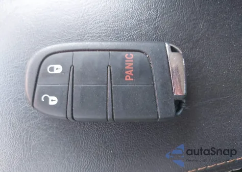 2018 Jeep Compass Latitude 4X4 from USA, damaged, VIN 3C4NJDBB4JT436816